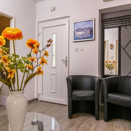 Apartments Beba - Peaceful Location 特罗吉尔 外观 照片
