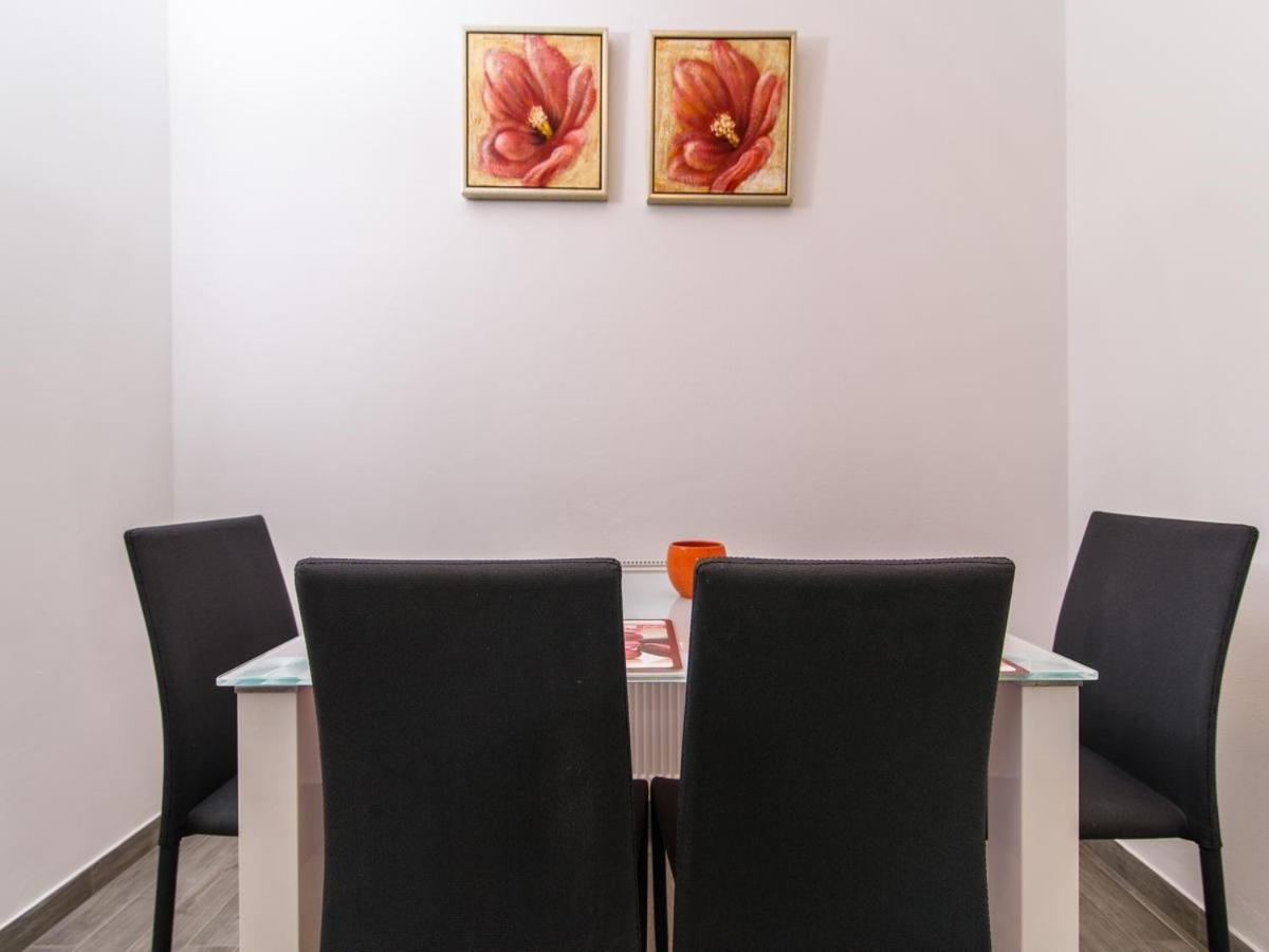 Apartments Beba - Peaceful Location 特罗吉尔 外观 照片