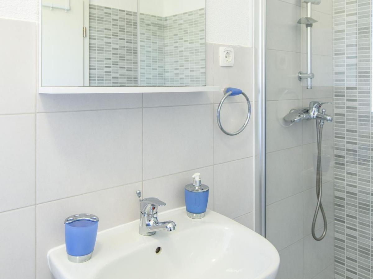 Apartments Beba - Peaceful Location 特罗吉尔 外观 照片